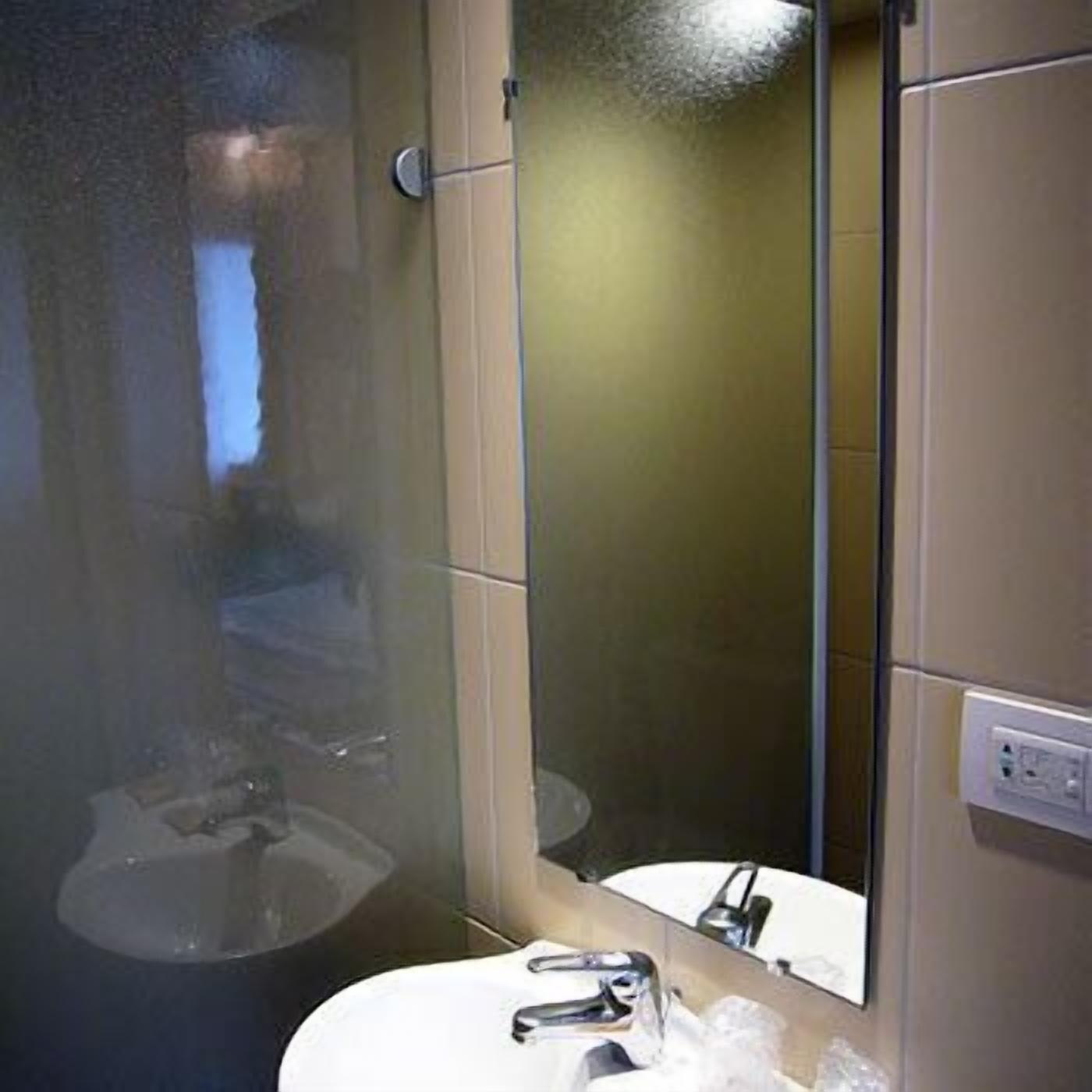 The Originals Access Hotel Bordeaux Aeroport Mérignac Eksteriør bilde